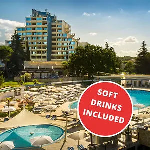 Szálloda Valamar Diamant Poreč