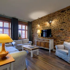  Apartment Old House Polen